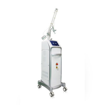 máquina fracionária do laser do CO2 médico do do CE 10600nm para o salão de beleza da clínica